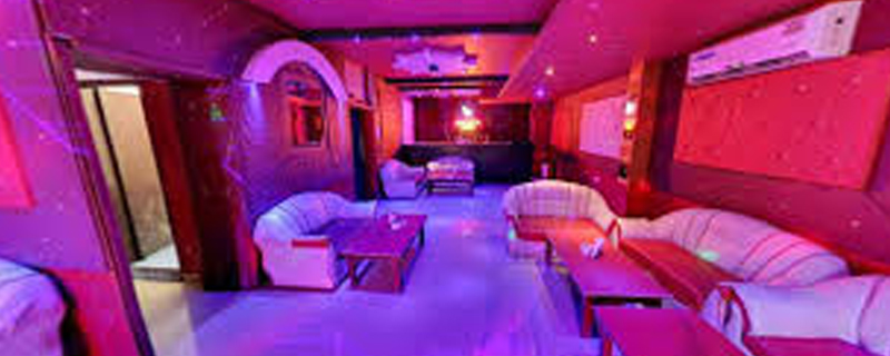 Khusi Night Club 